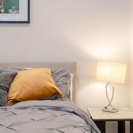 Modern Flat In The Heart Of West London Διαμέρισμα Εξωτερικό φωτογραφία