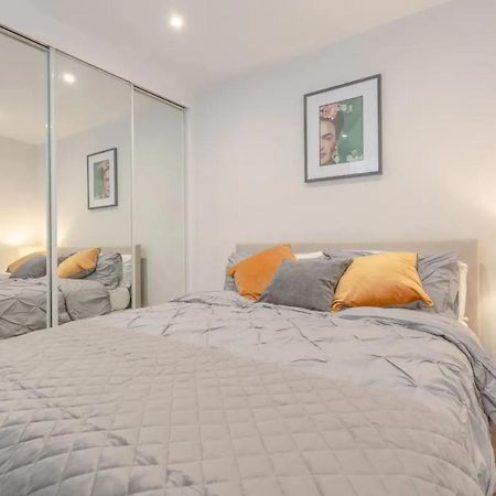 Modern Flat In The Heart Of West London Διαμέρισμα Εξωτερικό φωτογραφία