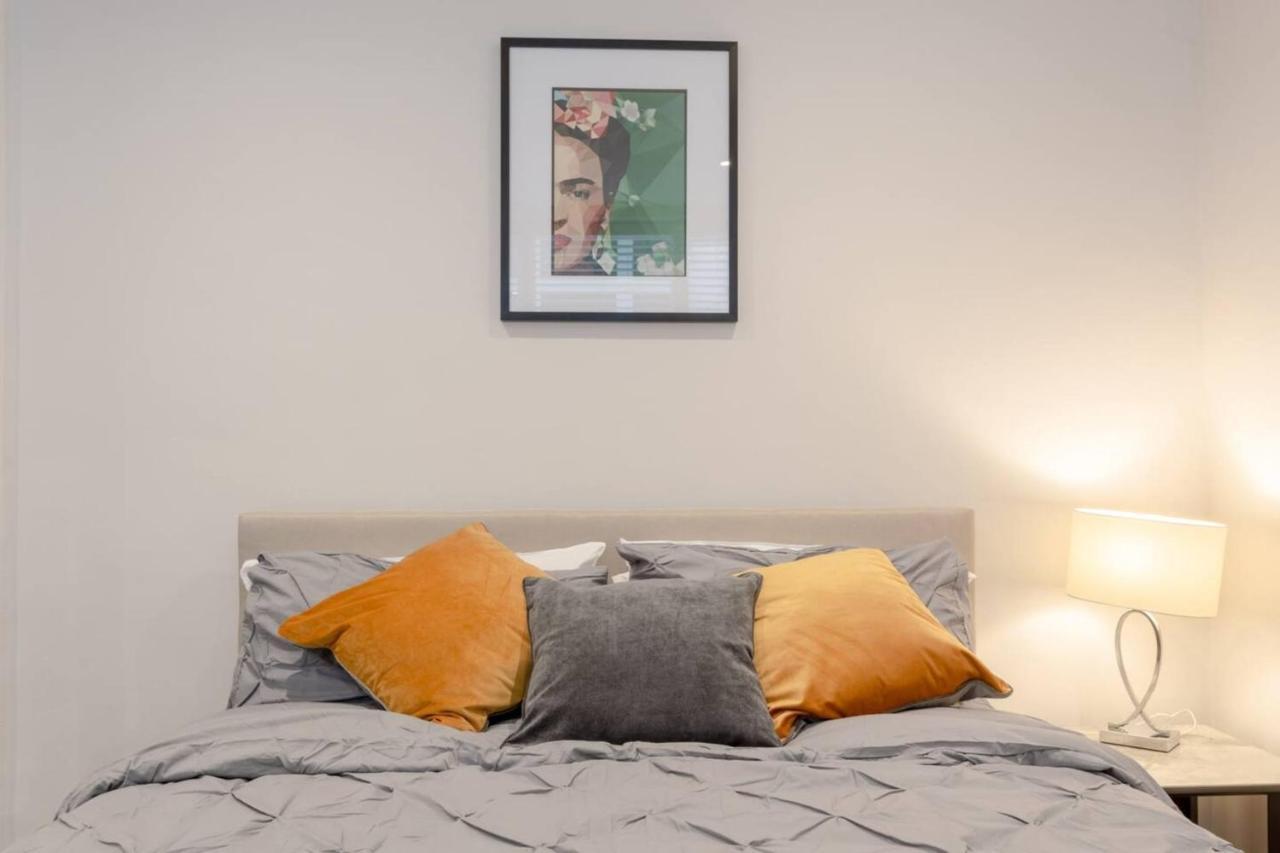 Modern Flat In The Heart Of West London Διαμέρισμα Εξωτερικό φωτογραφία