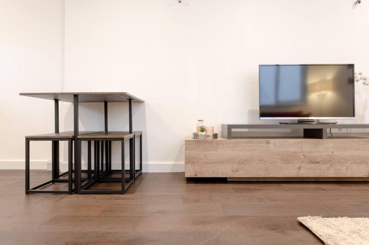 Modern Flat In The Heart Of West London Διαμέρισμα Εξωτερικό φωτογραφία